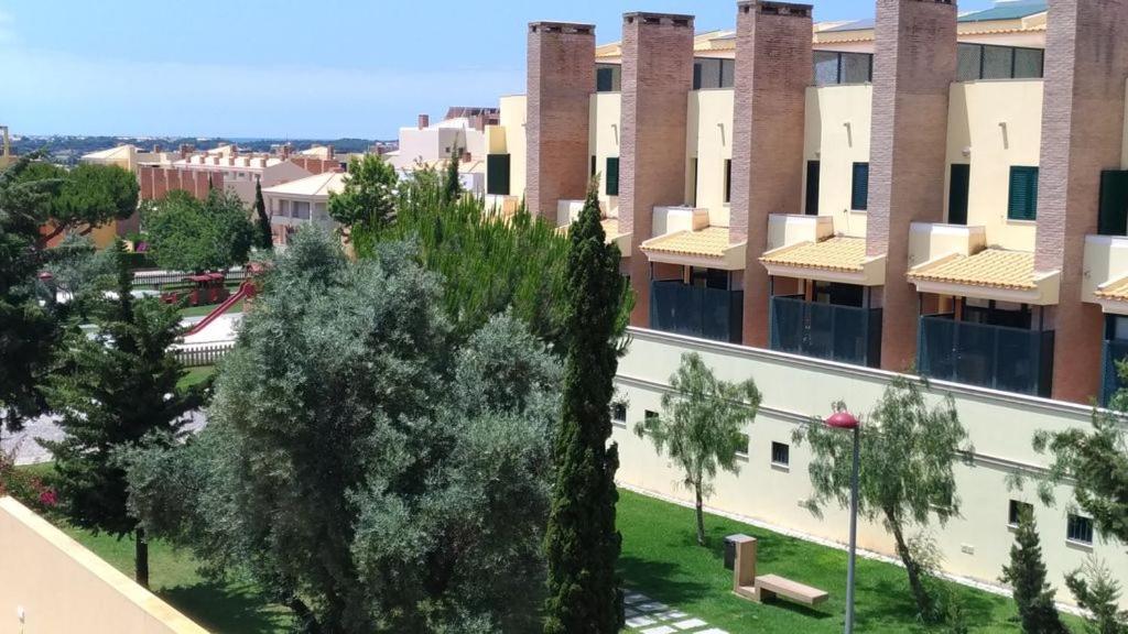 J&J Holmes T2 Next To Pinhal Velho, Terraces Of Pinhal, Vilamoura Quarteira Extérieur photo